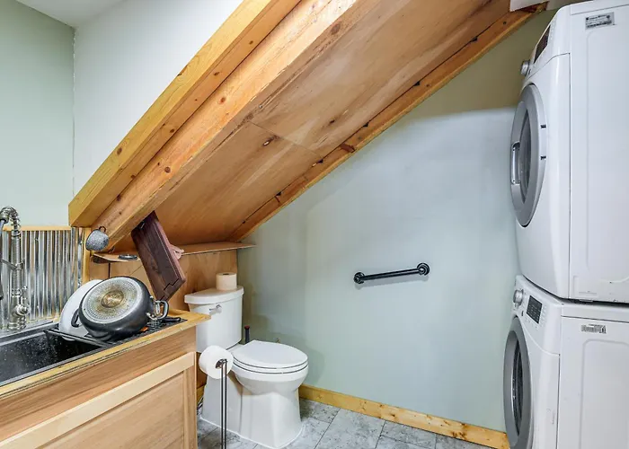 5 Mi To Lake: Secluded Retreat W/ Sauna! Holiday home *
