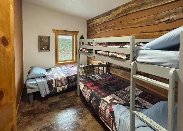 5 Mi To Lake: Secluded Retreat W/ Sauna! * Pinedale